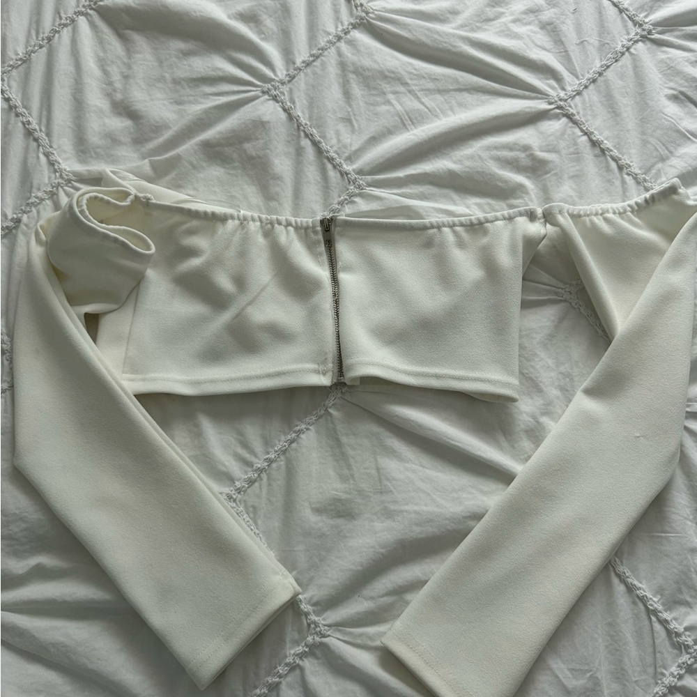 Revolve Superdown White Off Neck Twist Top - image 7